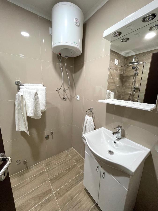 Vivko Apartments เวลิโก กราดิชเต ภายนอก รูปภาพ